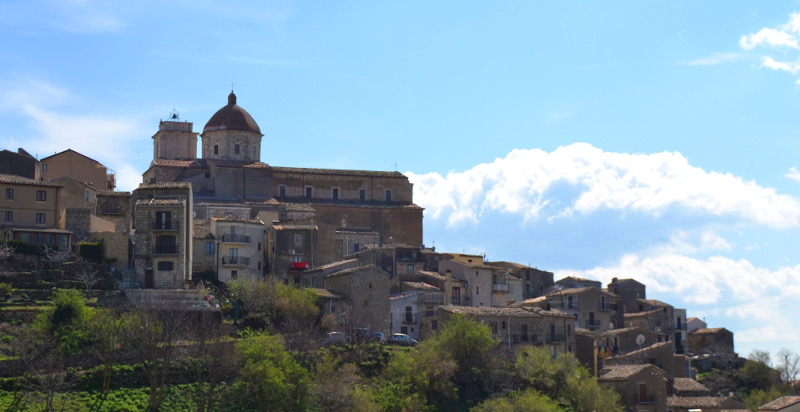 Visita a Petralia Soprana con un'escursione in jeep