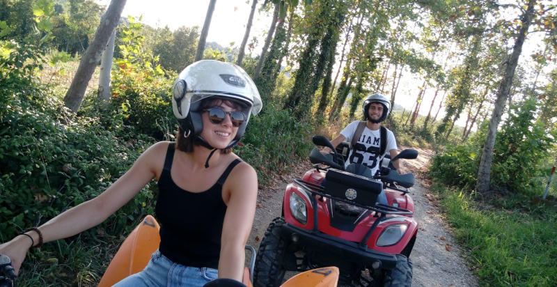Percorsi avventurosi in quad sulle dolci colline del lago di Garda