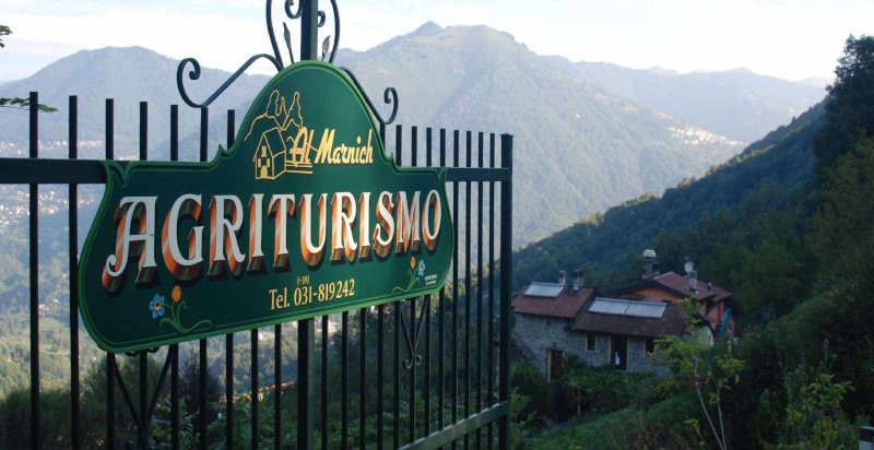 Entrata agriturismo Al Marnich a Schignano sul lago di Como