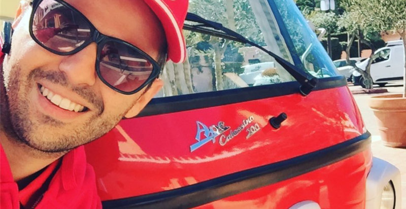 Guida locale che vi accompagnerà in tour in Ape Calessino ad Olbia