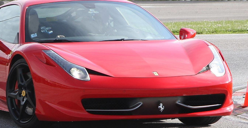 Passeggero su auto GT in pista a Latina