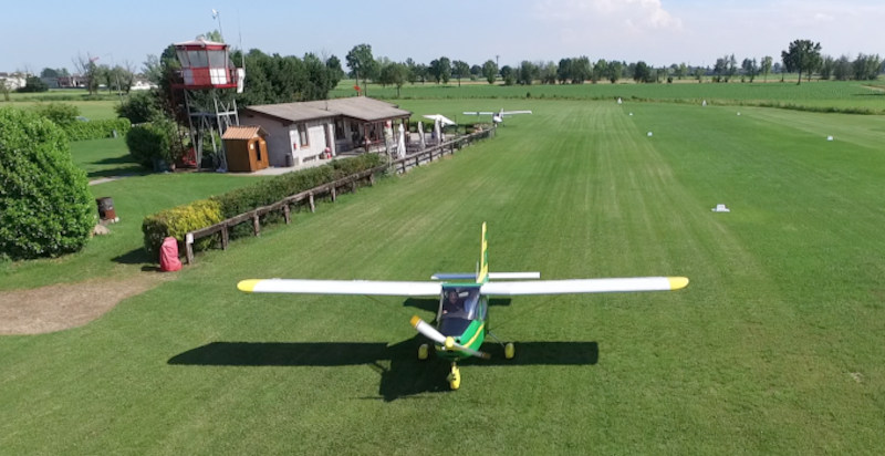 Aviosuperficie di Dovera, Cremona: esperienza di volo in aeroplano