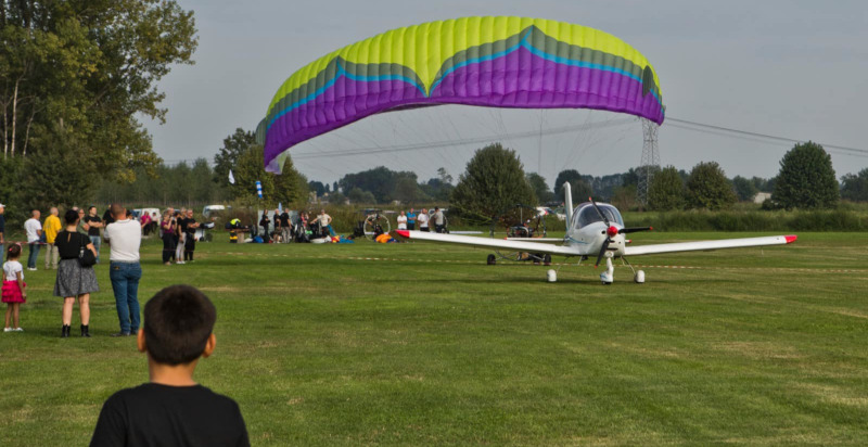 Aviosuperficie di Dovera per esperienze di volo