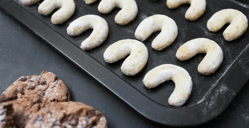 Biscotti sfornati alla fattoria Agata durante il corso