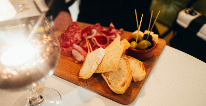 Cena tipica laziale con ingredienti a km 0