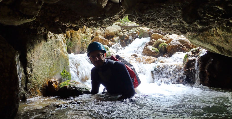 Canyoning Gola del Tavo con guide esperte Abruzzo