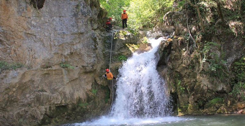 Canyoning nel cuore della natura selvaggia del Parco Nazionale del Pollino