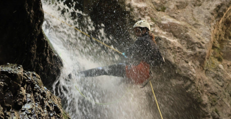Avventura unica di canyoning in Trentino