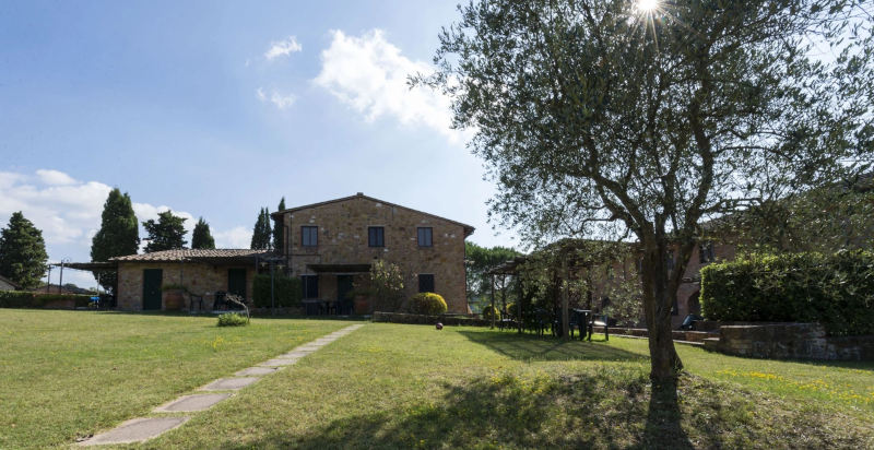 Vista panoramica del Castellare di Tonda Resort & Spa a Montaione