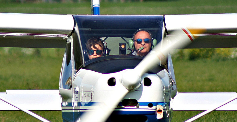 Volo panoramico su Macerata con vista sugli Appennini