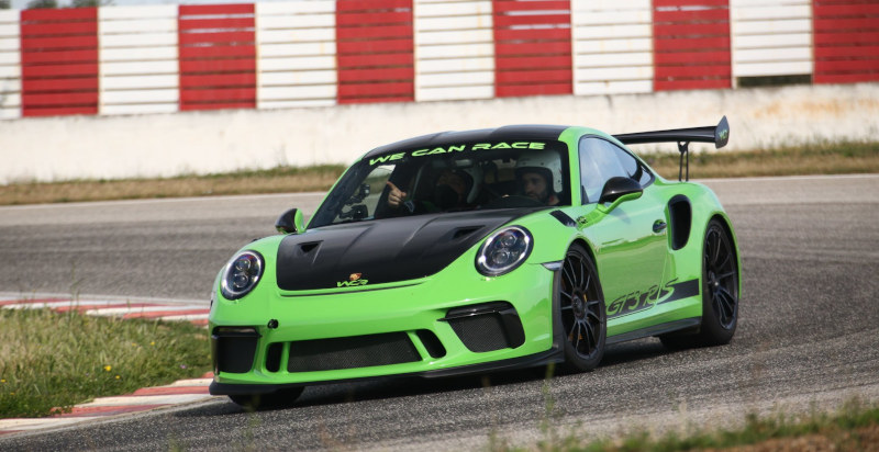 Regalo uomo: guidare GT sul Circuito di Enna