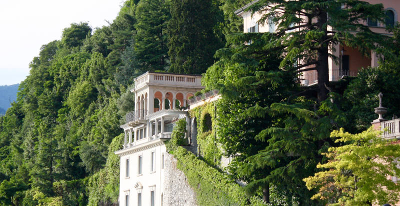 Visita a locali fuori dal circuito turistico - Tour gastronomico a Como