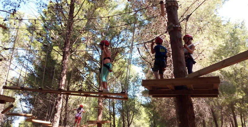 Parco Avventura Erice con percorsi sugli alberi