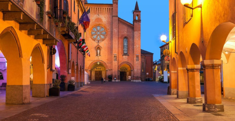 Escape in città lungo le vie di Alba