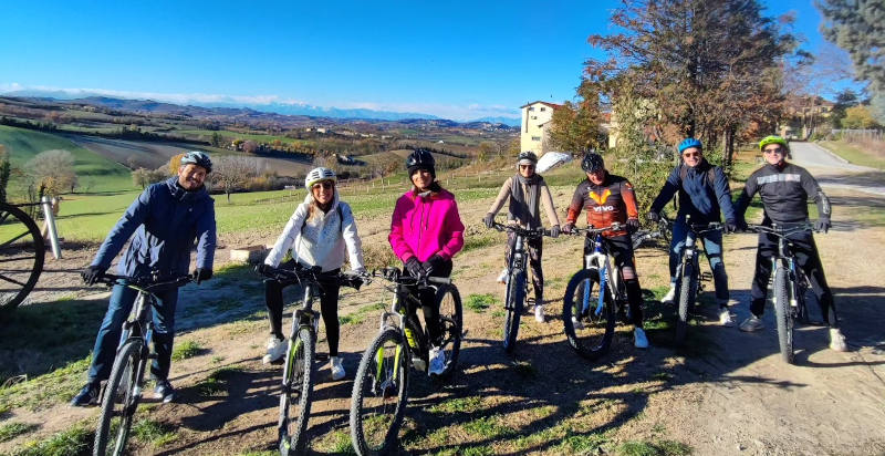 Percorso in e-MTB su sterrati panoramici nel cuore del Monferrato