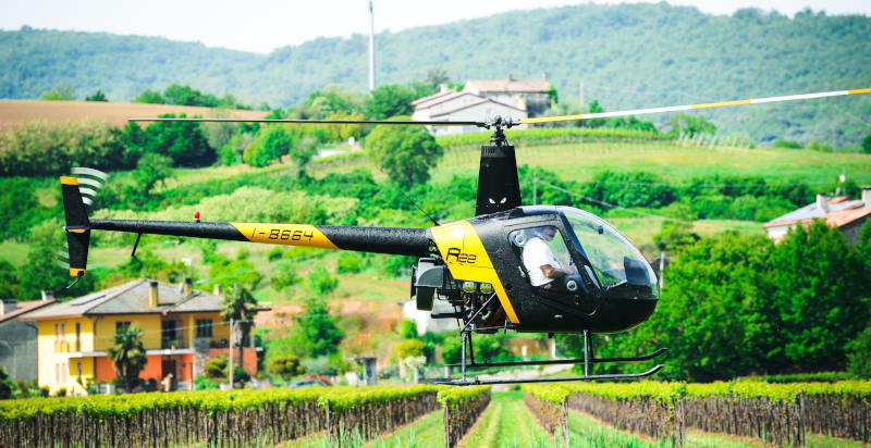 Pilotare un elicottero con decollo Barbarano Vicentino