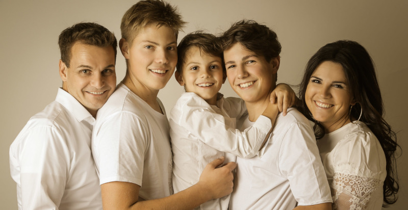 Regalo originale: servizio fotografico professionale per famiglie a Bolzano