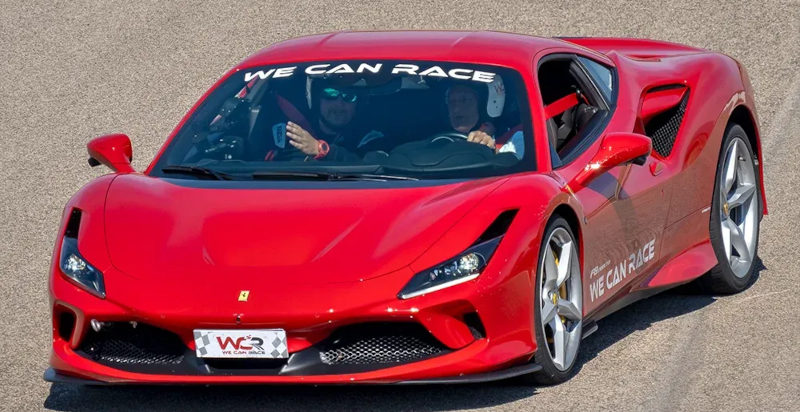 Ferrari F8 Tributo pista Suni in Sardegna