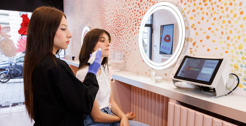 Fondotinta personalizzato su misura creato a Milano