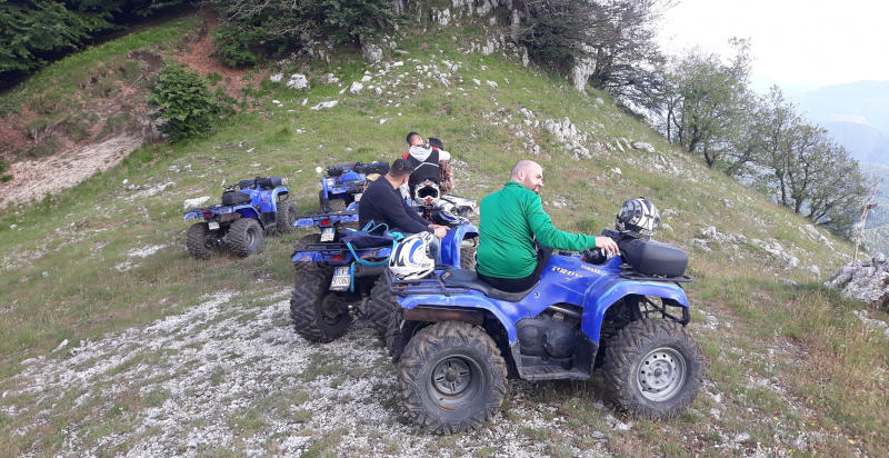 Vista panoramica dell'Appennino Campano durante un'escursione in quad