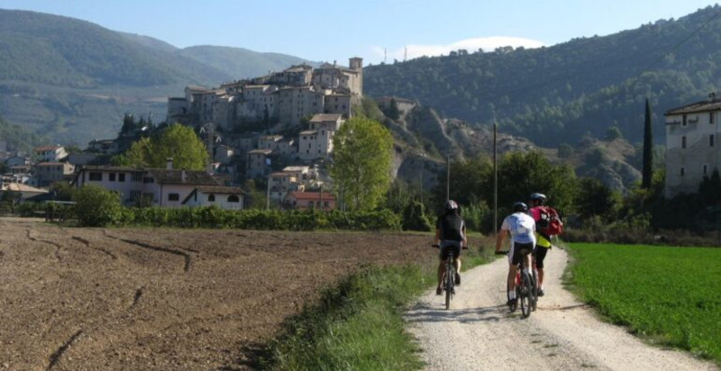 Gita in mtb tra la natura di Arrone in Umbria
