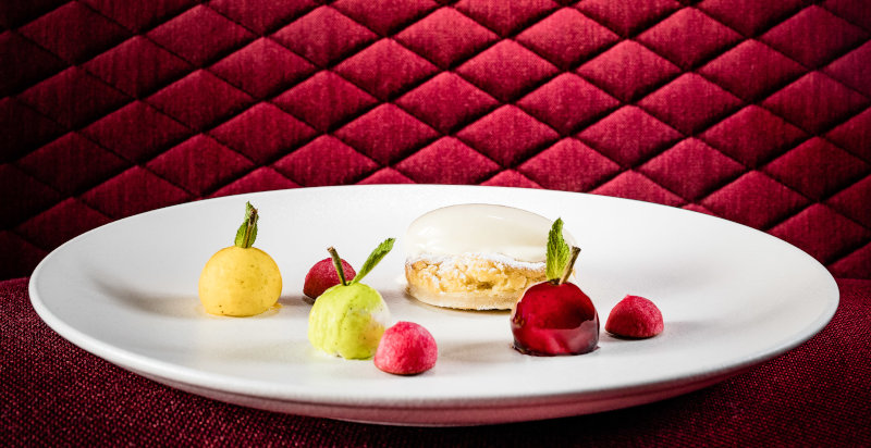 Dessert gourmet presso il ristorante Nives in Val Gardena