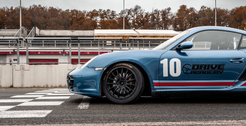 Guidare una Porsche in pista in Abruzzo