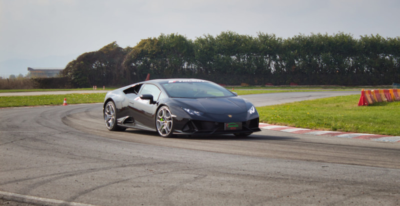 Sessione guida Lamborghini Vercelli