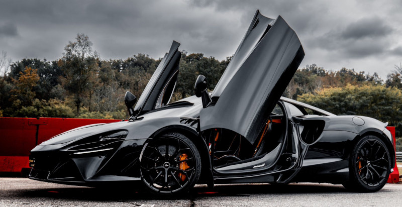 guidare una mclaren in pista Friuli