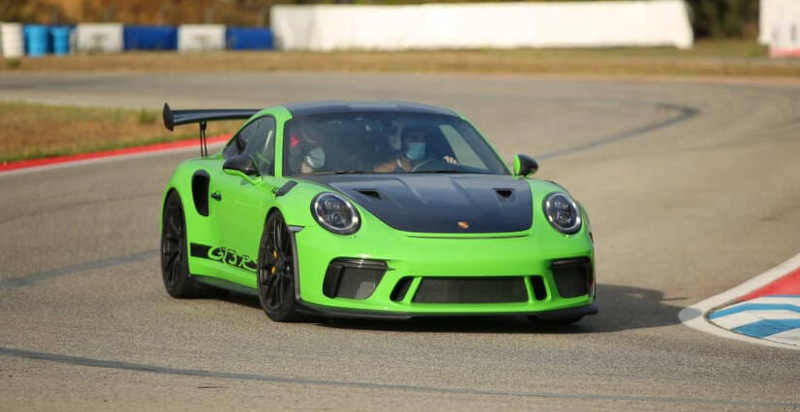 Guidare una Porsche su circuito a Muro Leccese