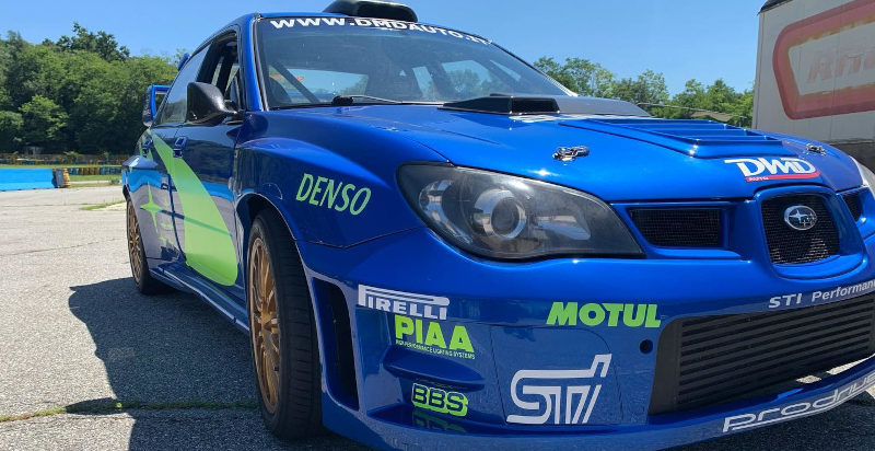 Subaru Impreza su circuito professionale, regalo adrenalina