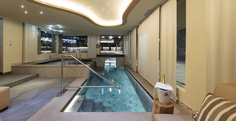 Vasca idromassaggio presso l'Hotel Nordik 