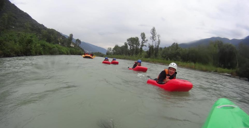 Discesa hydrospeed sul fiume Adda in Valtellina