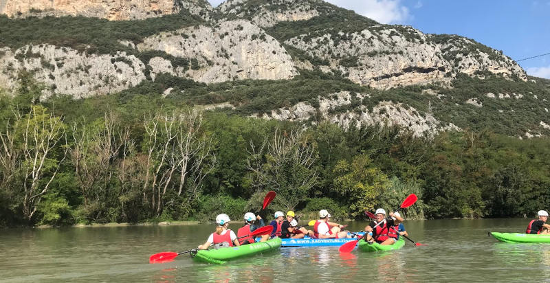 Tour guidato in canoa lungo il fiume Adige