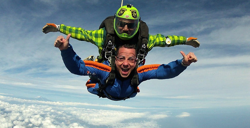 lancio tandem paracadute taormina