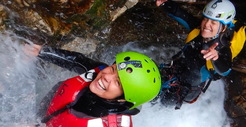 Divertimento garantito con il canyoning in Valle di Ledro