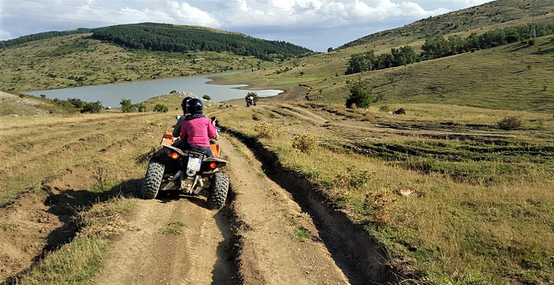 Quad nel Parco Regionale dei Nebrodi, Sicilia