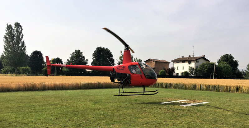 Volo in elicottero a Modena con vista sulla campagna modenese