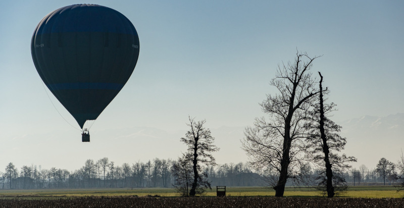 Volo in mongolfiera Barolo tra vigneti e colline