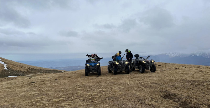 Natura abruzzese durante un'escursione in quad a Rocca Santa Maria