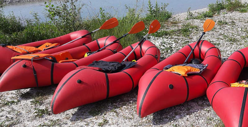 Scopri il packrafting a Udine con guide esperte e attrezzatura fornita