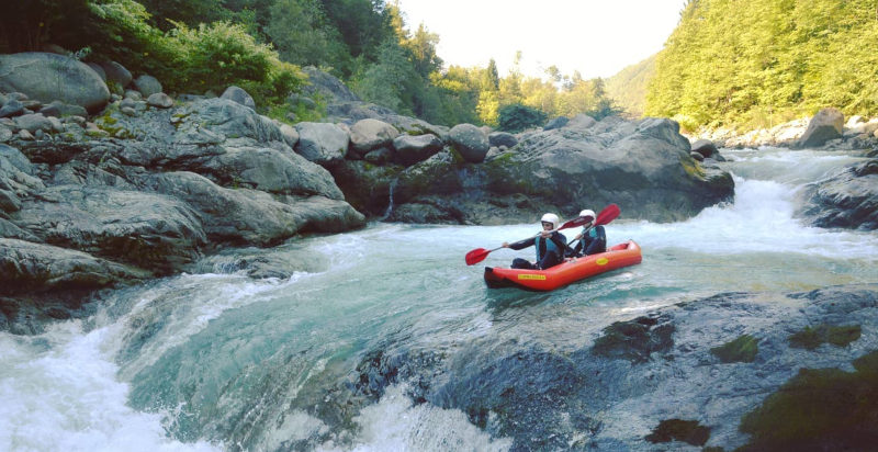 Avventura di packrafting in Piemonte immersi nella natura