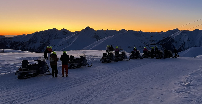 Panorama di neve e montagne delle Alpi Orobie