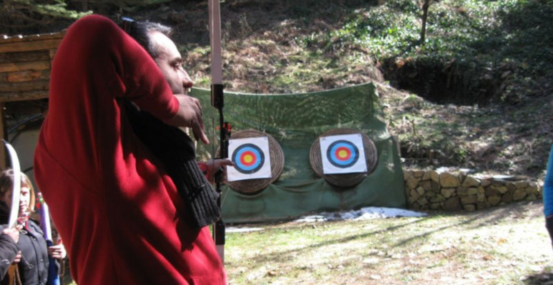 Tiro con l'arco al parco avventura delle Madonie
