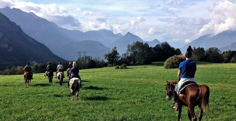Passeggiata cavallo in Trentino