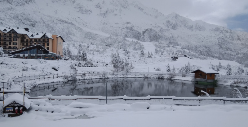 passotonale-pontedilegno-escursione-motoslitta