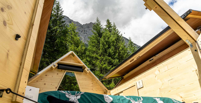 Soggiorno romantico in StarsBox sotto le stelle con vista sulle Dolomiti