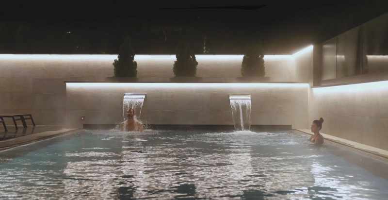 Piscina coperta riscaldata Hotel Nordik