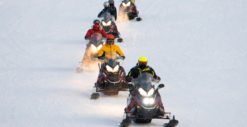 pontedilegno-escursione-motoslitta-passo-tonale-trentino