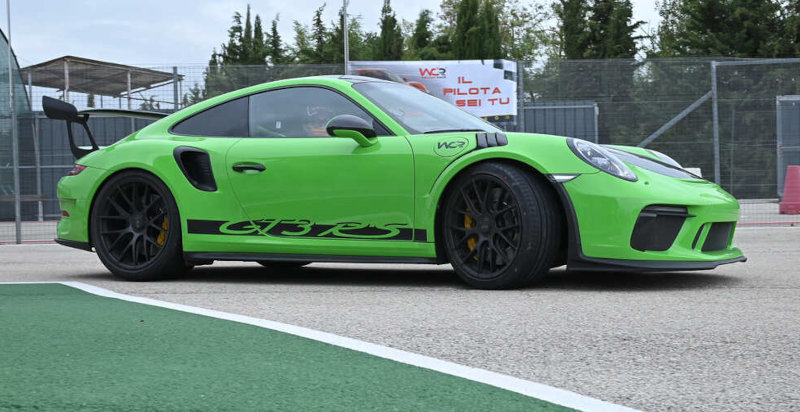 Esperienza guida Porsche Ugento